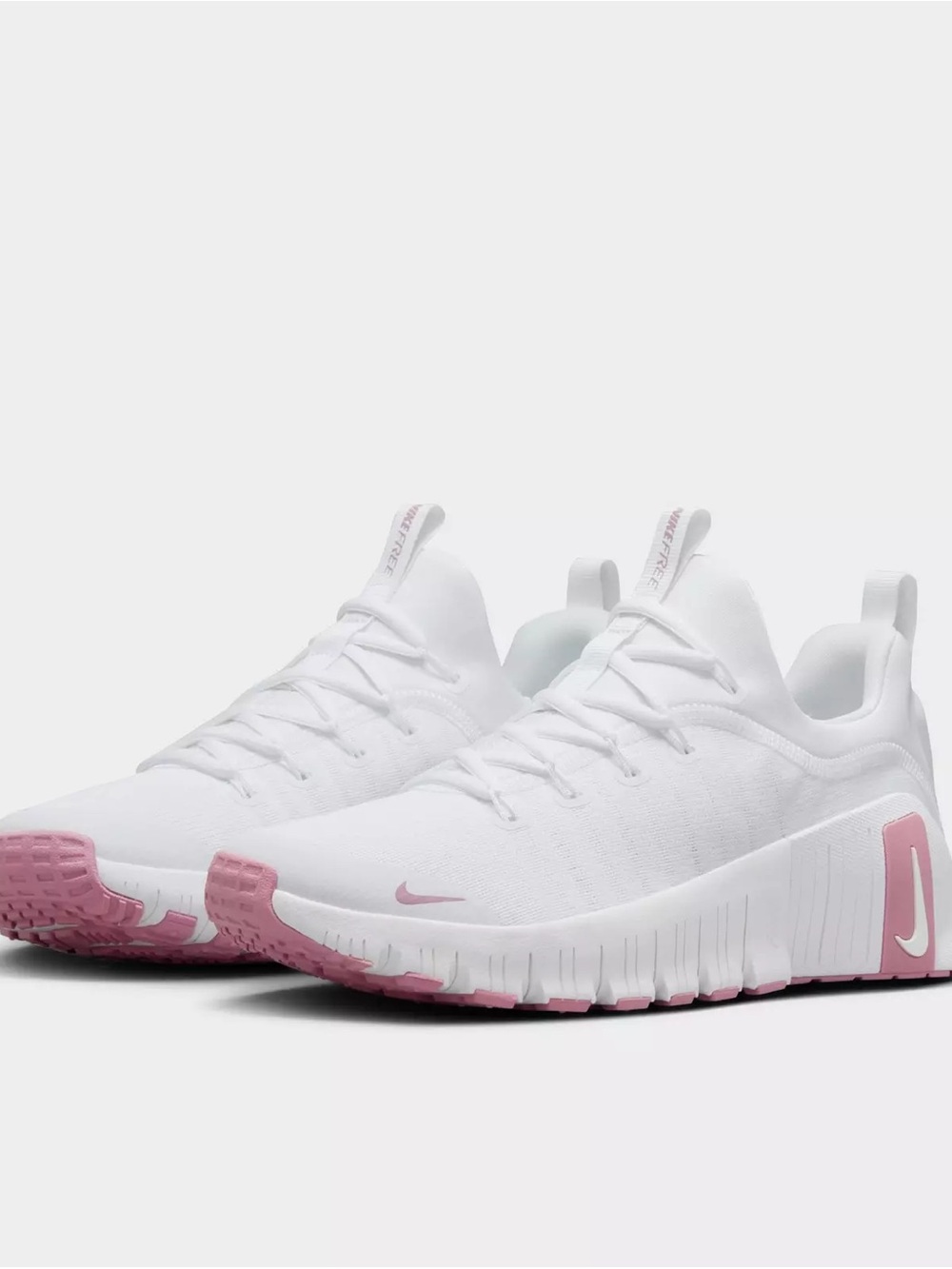 WOMEN'S NIKE FREE METCON 6 TRAINING SHOES - Picture 2 of 8